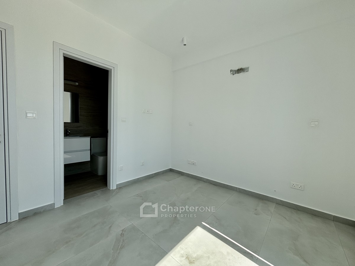 Apartment For Sale  in  Paphos Town