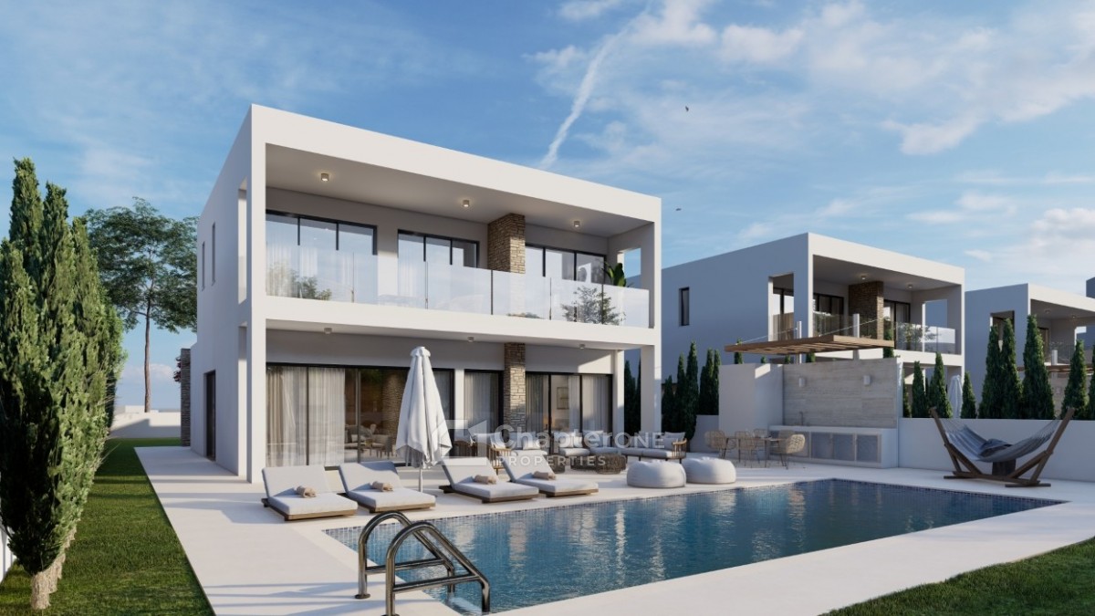 Detached Villa For Sale  in  Peyia