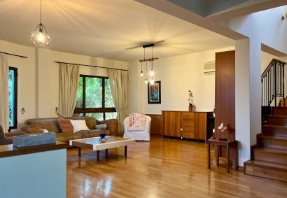Egkomi - Parissinos Detached Villa For Rent | C12640