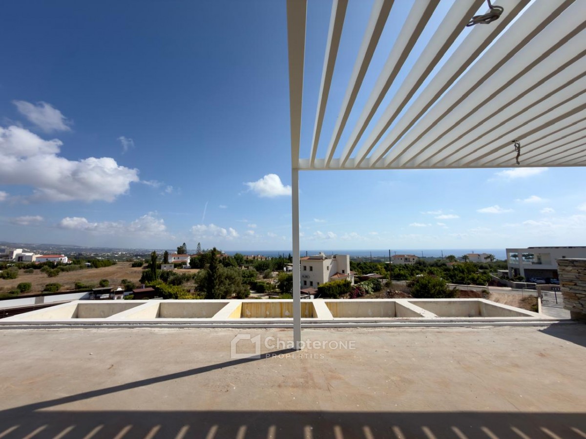 Detached Villa For Sale  in  Peyia