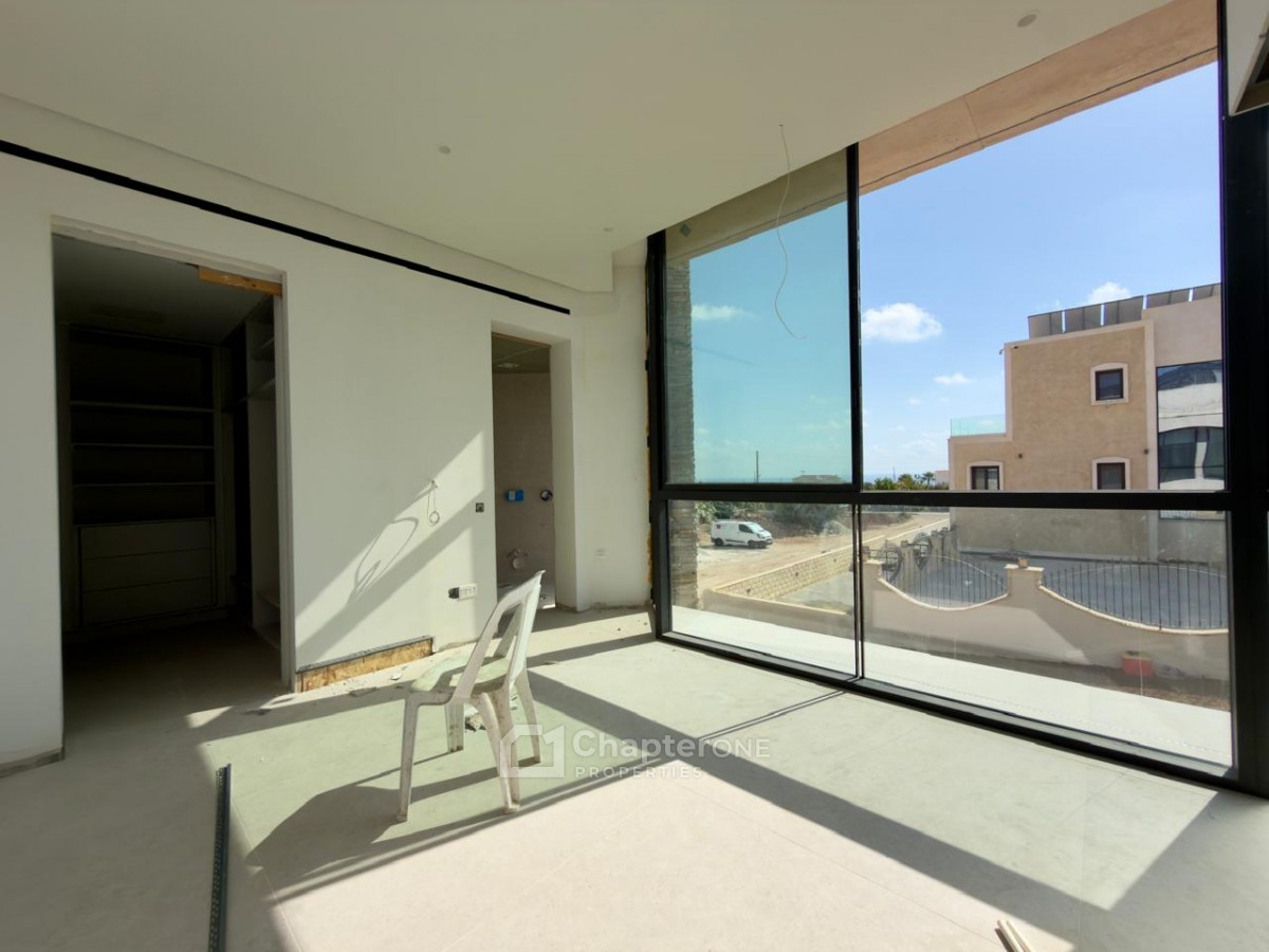 Detached Villa For Sale  in  Peyia