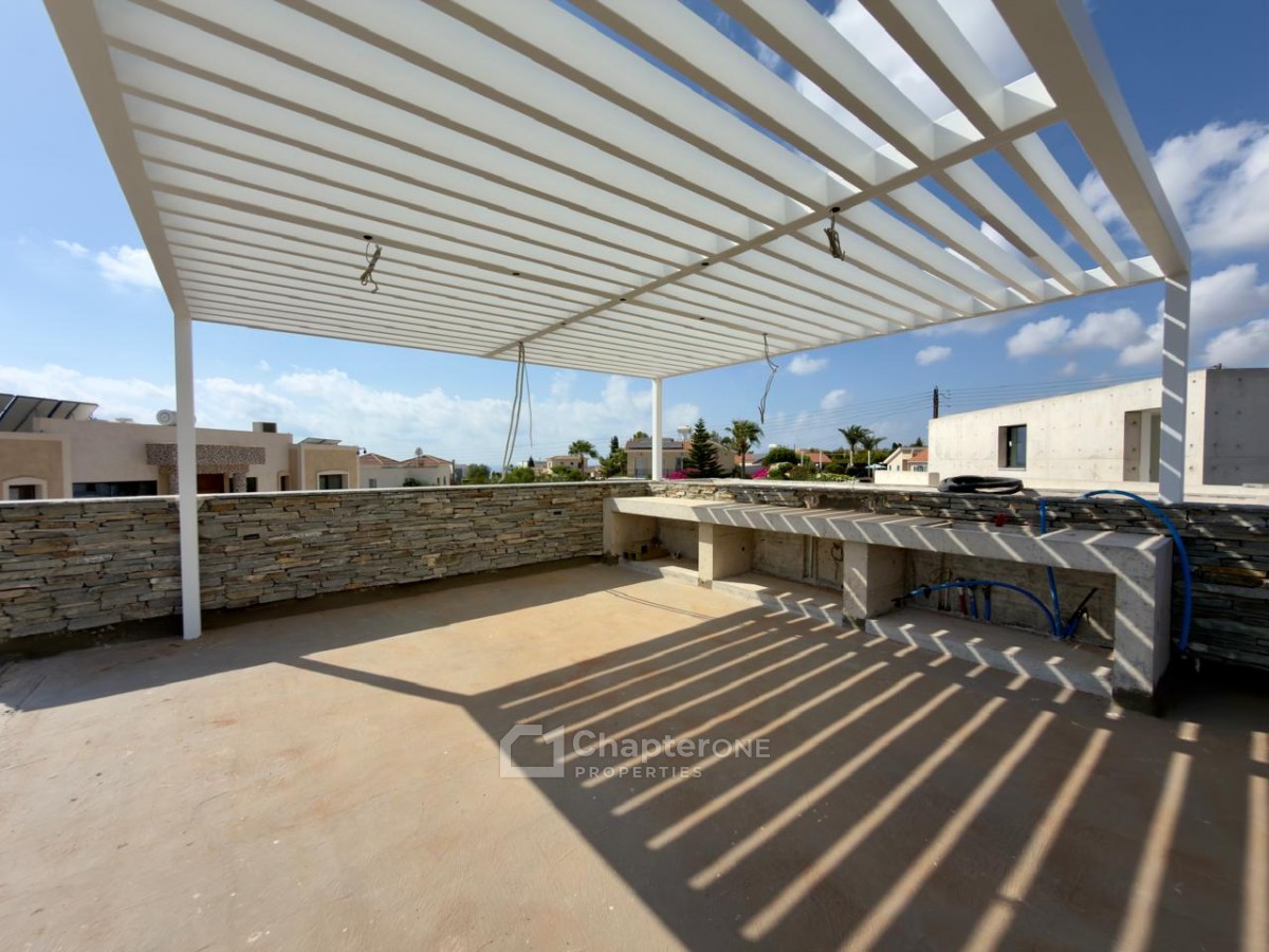 Detached Villa For Sale  in  Peyia