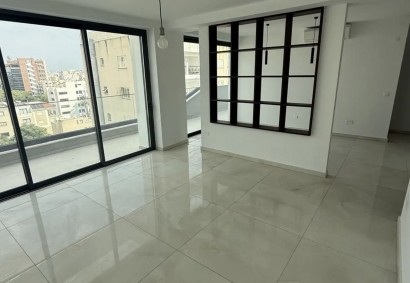 Nicosia - Trypiotis, Nicosia Apartment For Sale | C12692