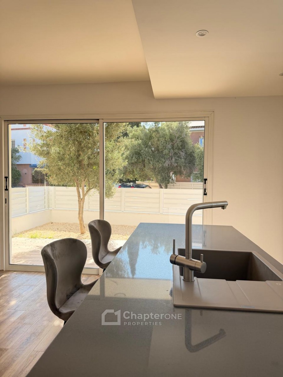 Apartment For Sale  in  Kato Paphos - Universal