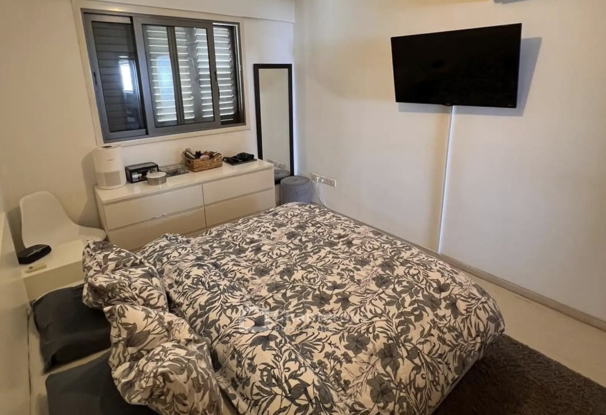 Apartment For Sale  in  Palouriotissa
