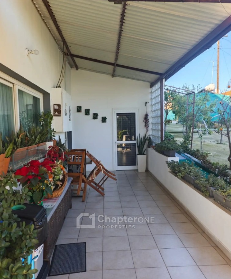 Detached Villa For Sale  in  Palaiometocho