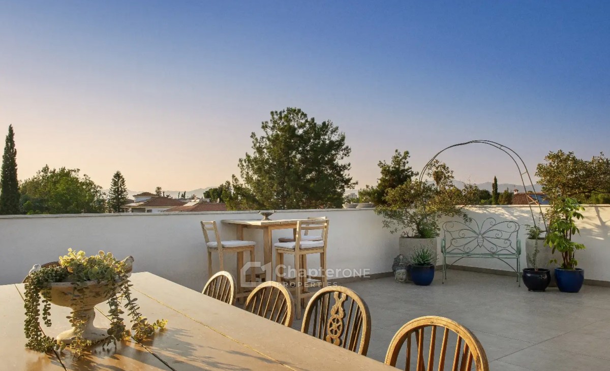 Penthouse For Rent  in  Strovolos - Chryseleousa
