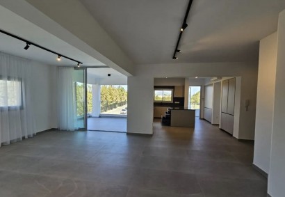 Strovolos - Enthomar Kyprianos Apartment For Rent | C12740