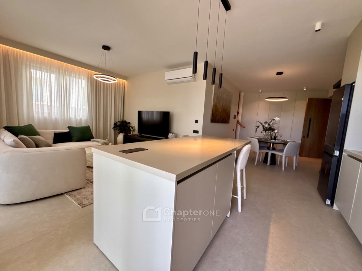 Apartment For Sale  in  Paphos Town