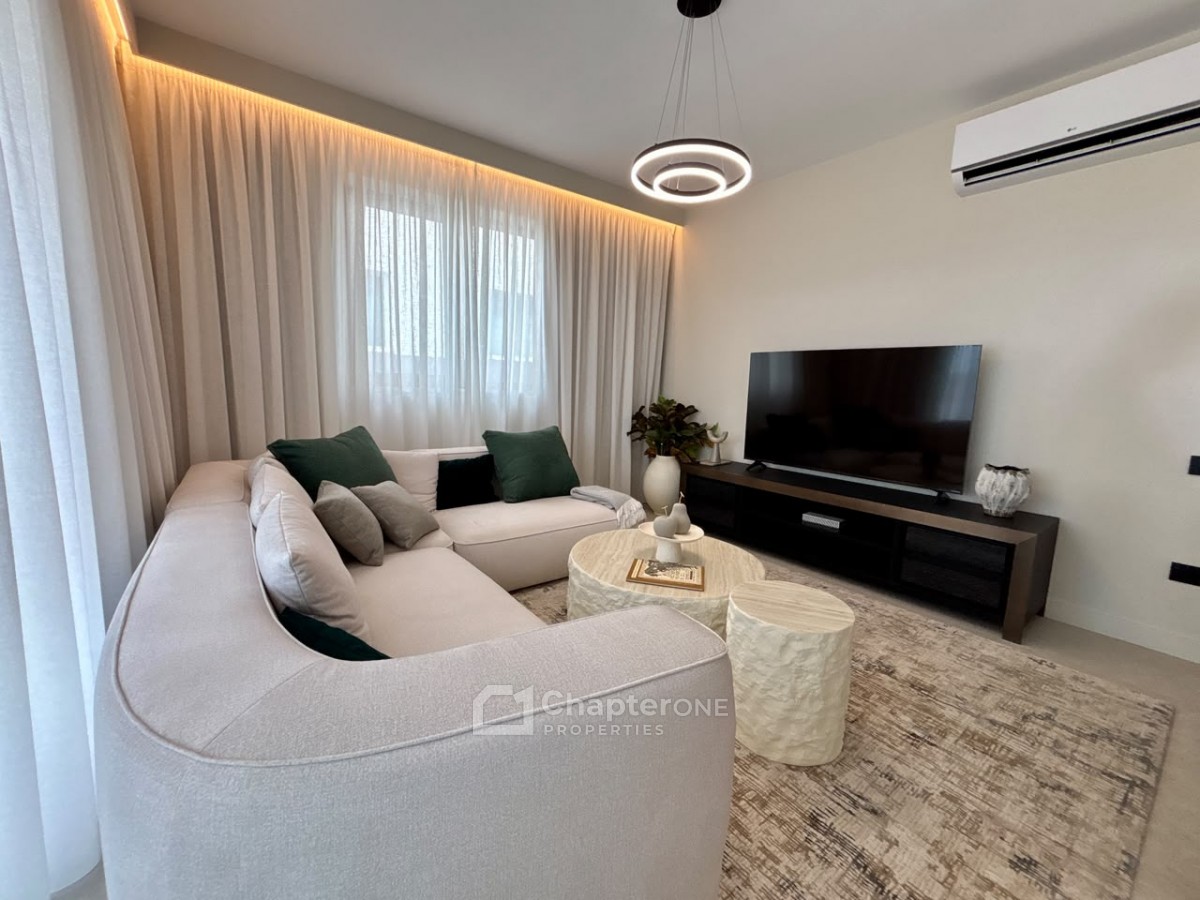 Apartment For Sale  in  Paphos Town