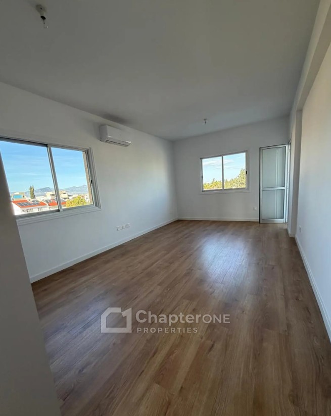 Apartment For Sale  in  Egkomi