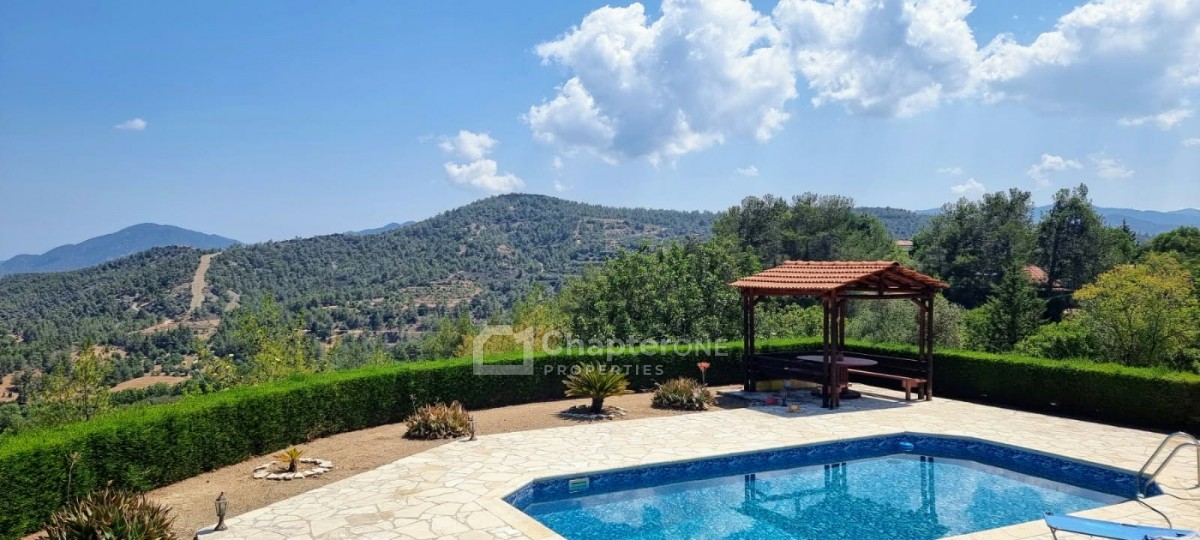 Detached Villa For Sale  in  Lysos
