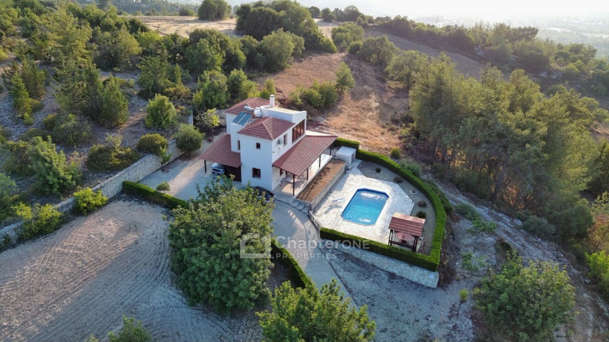 Detached Villa For Sale  in  Lysos