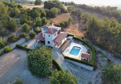 Lysos, Paphos Detached Villa For Sale | C12732