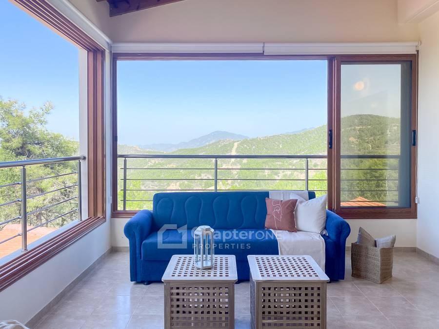 Detached Villa For Sale  in  Lysos