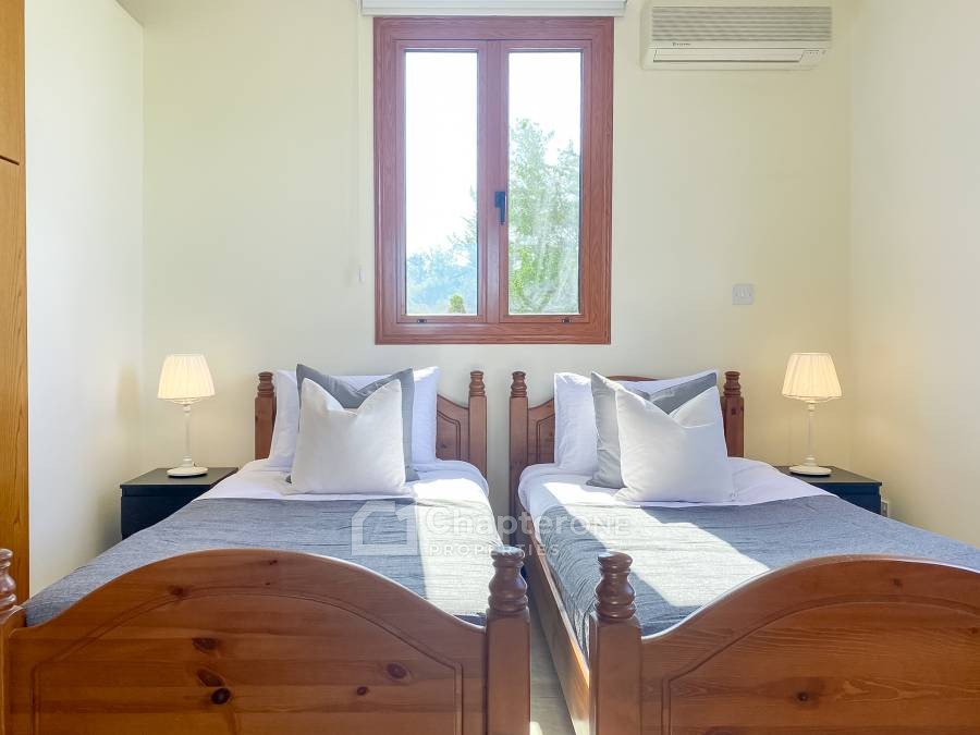Detached Villa For Sale  in  Lysos