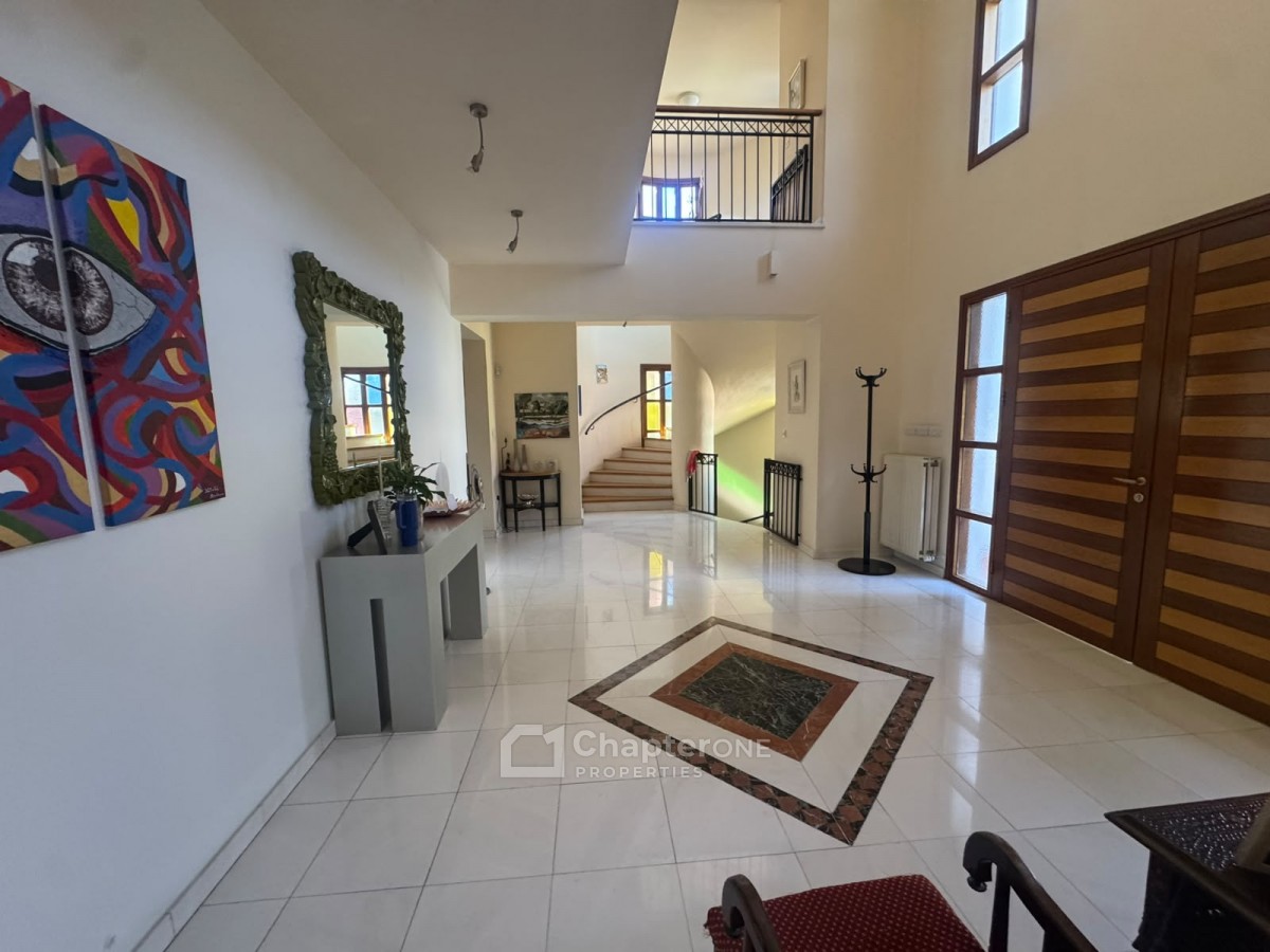 Detached Villa For Sale  in  Egkomi