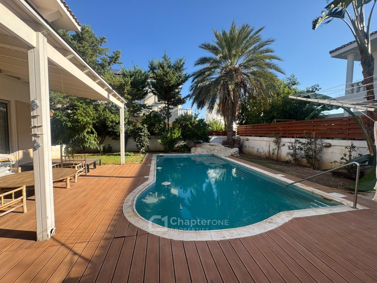 Detached Villa For Sale  in  Egkomi