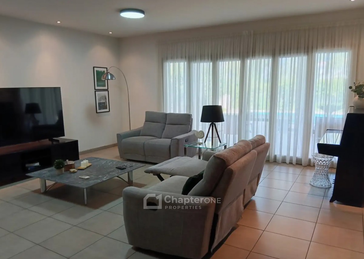 Detached Villa For Sale  in  Strovolos - Chryseleousa