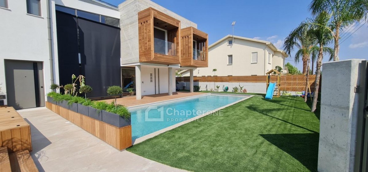 Detached Villa For Sale  in  Alampra