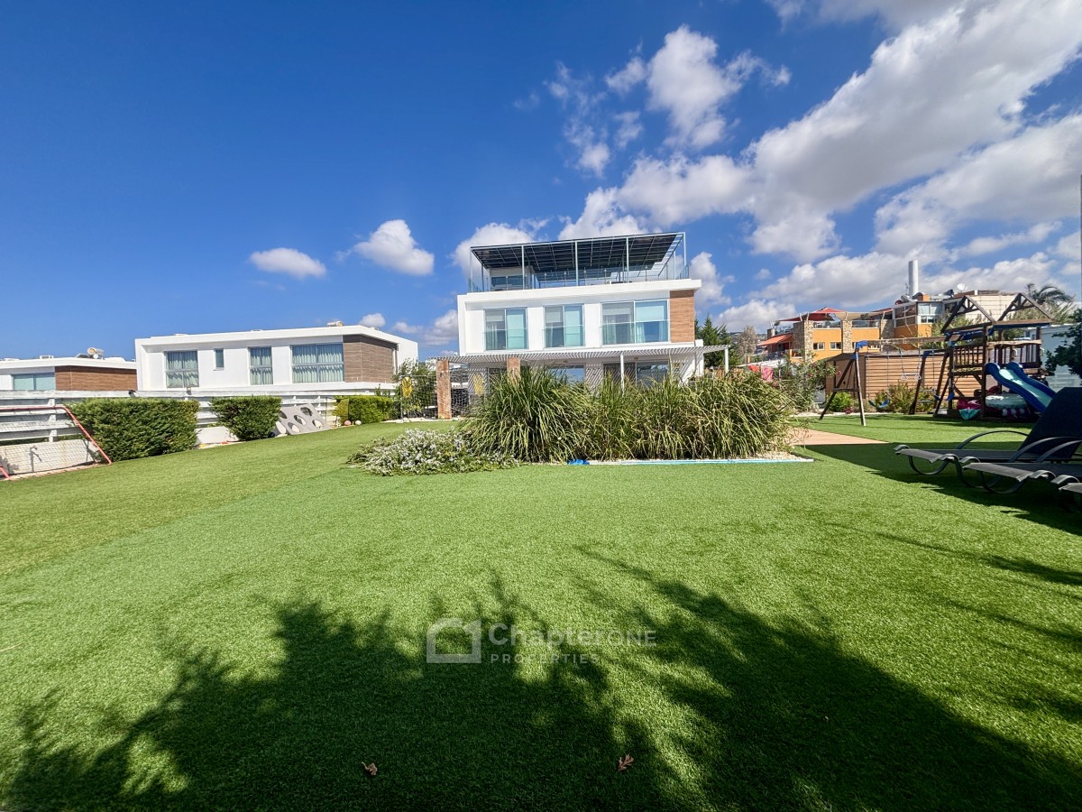 Detached Villa For Sale  in  Peyia - Coral Bay