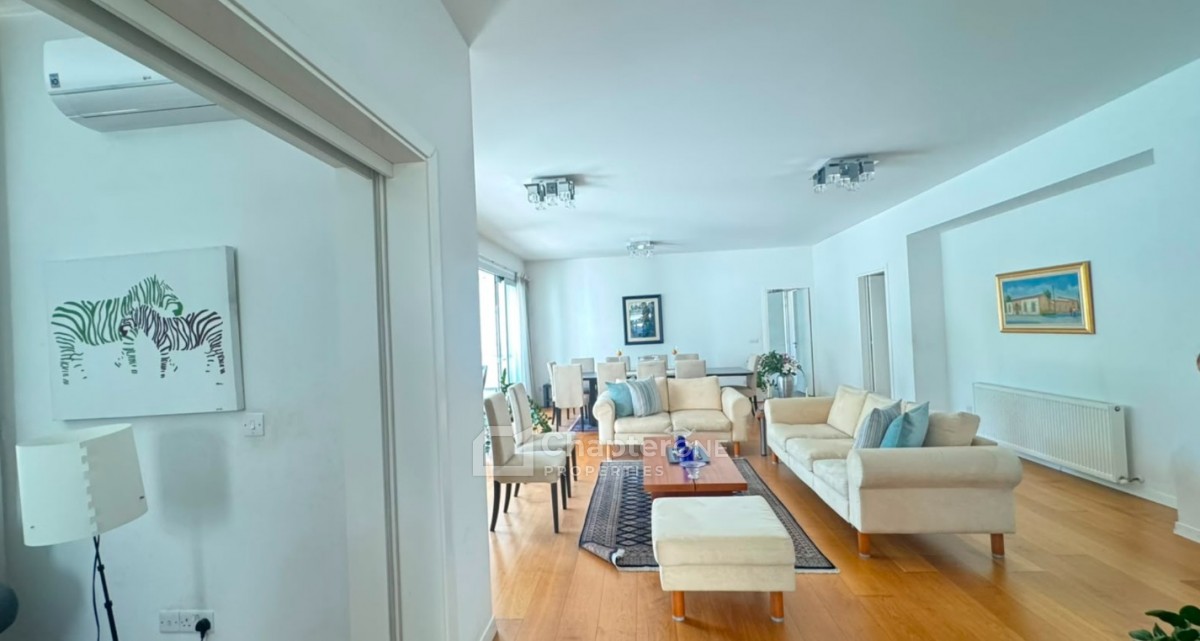 Detached Villa For Sale  in  Strovolos - Chryseleousa