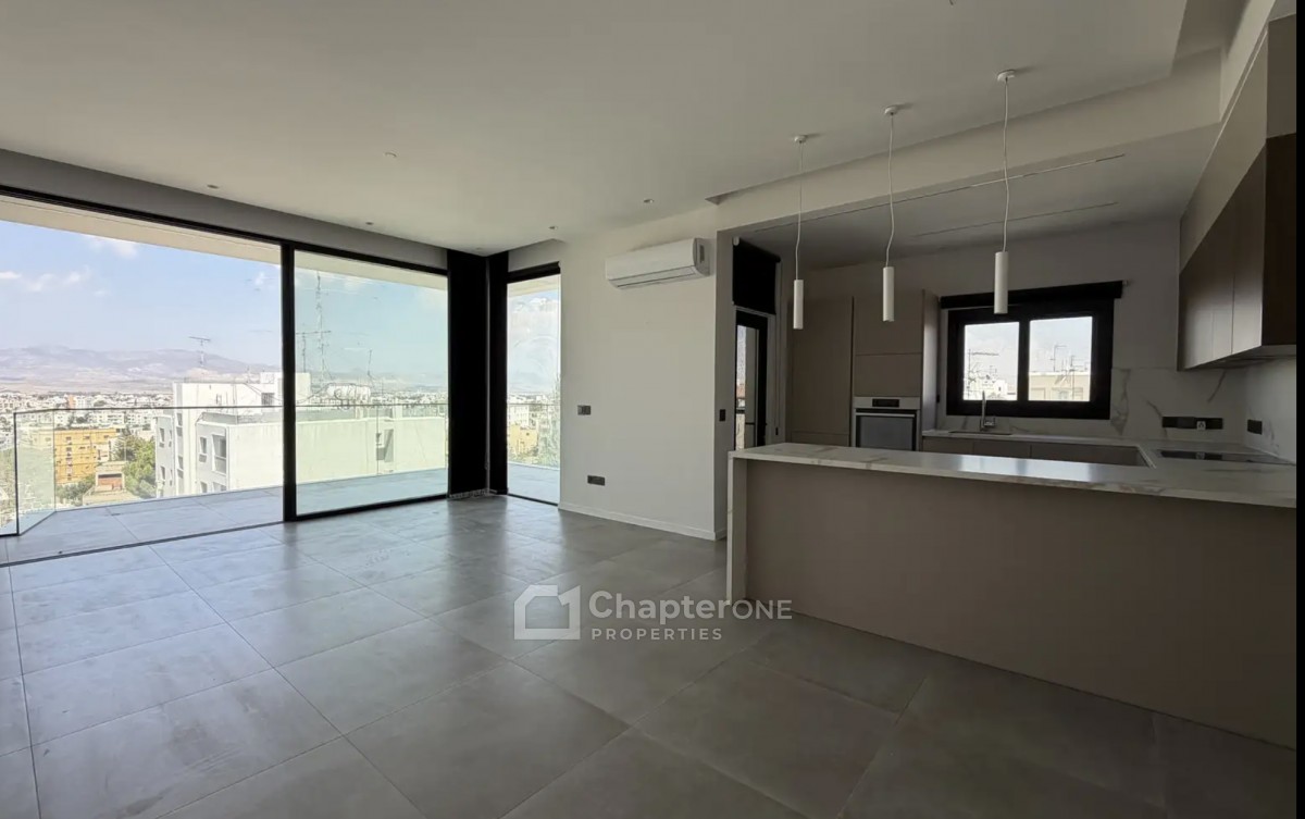 Penthouse For Rent  in  Nicosia - Lykabittos
