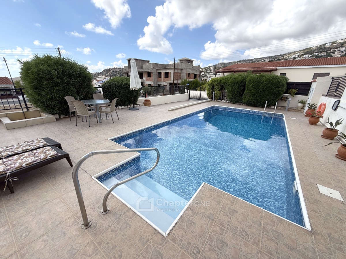 Townhouse For Sale  in  Select Location