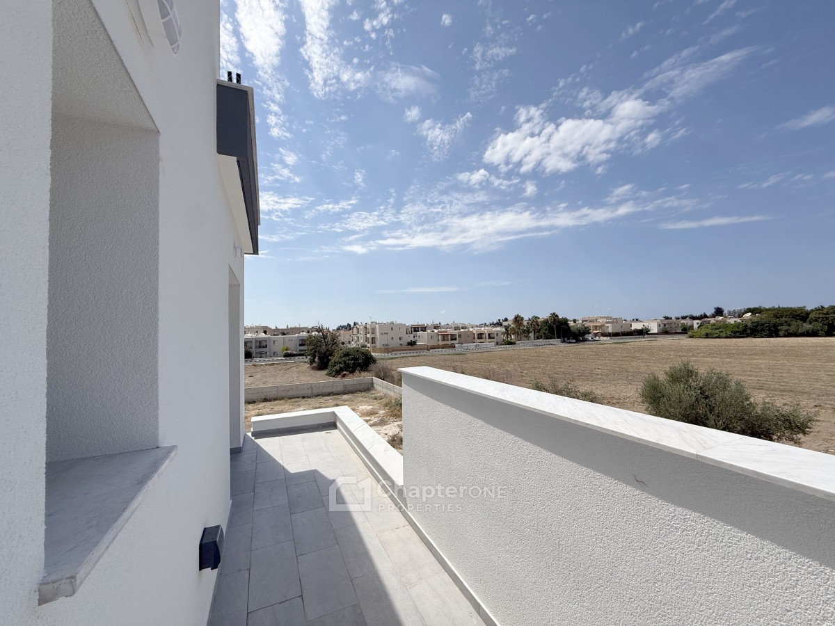 Semi Detached Villa For Sale  in  Mandria