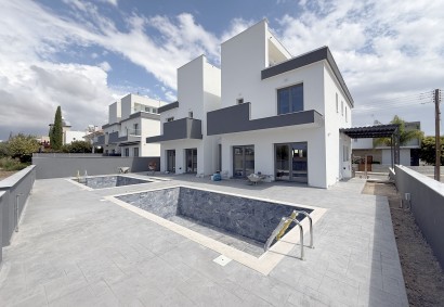 Mandria, Paphos Semi Detached Villa For Sale | C12839