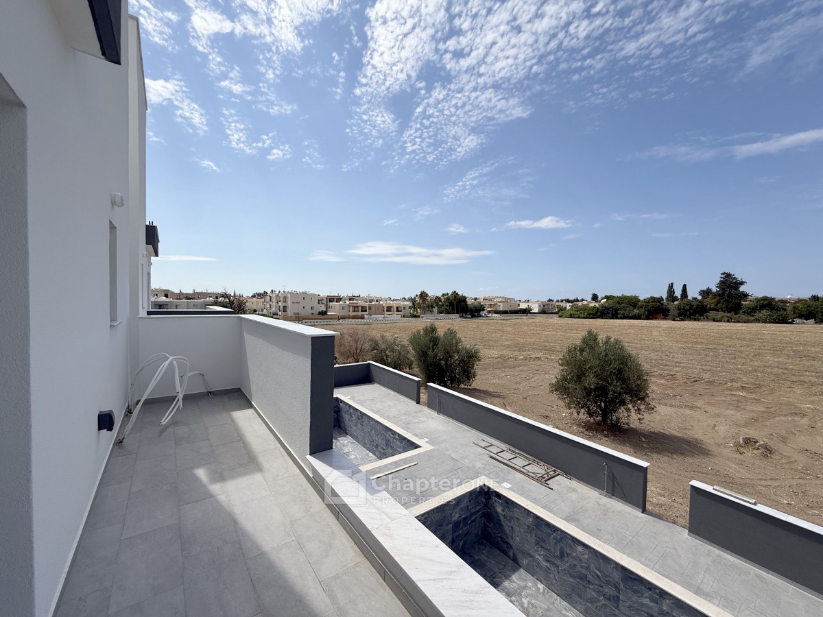 Semi Detached Villa For Sale  in  Mandria