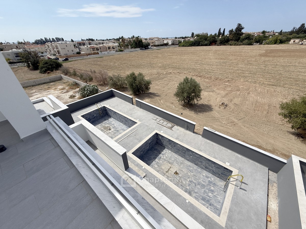 Semi Detached Villa For Sale  in  Mandria