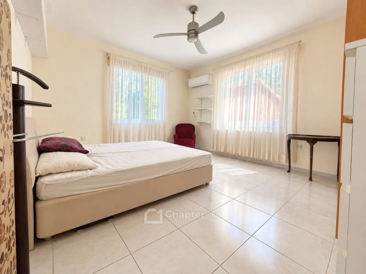 Detached Villa For Sale  in  Select Location