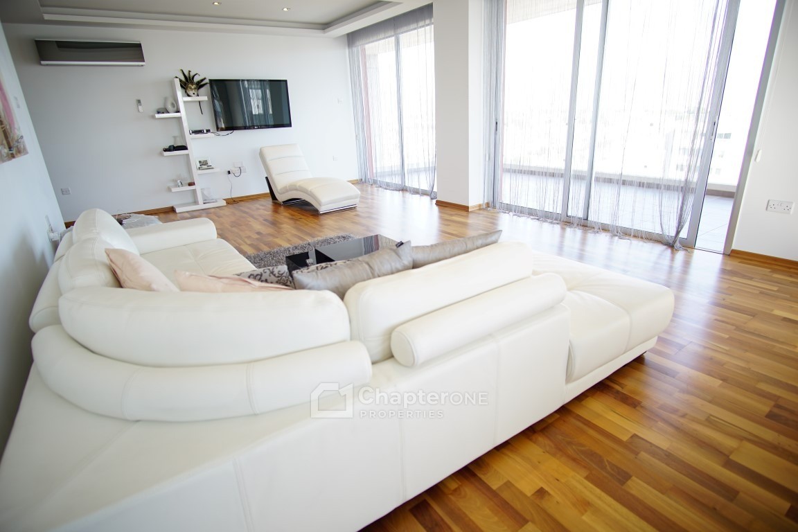 Penthouse For Sale  in  Agios Antonios