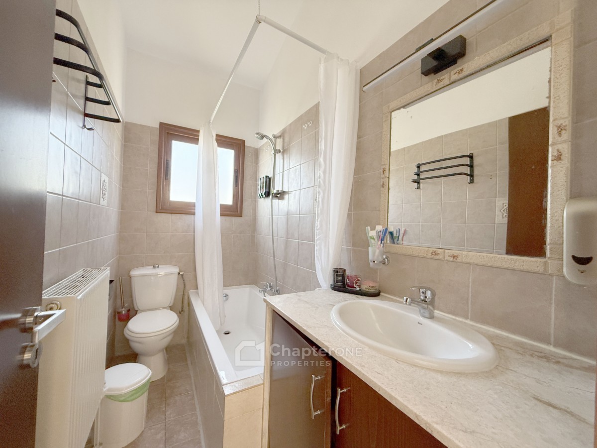 Detached Villa For Sale  in  Tsada