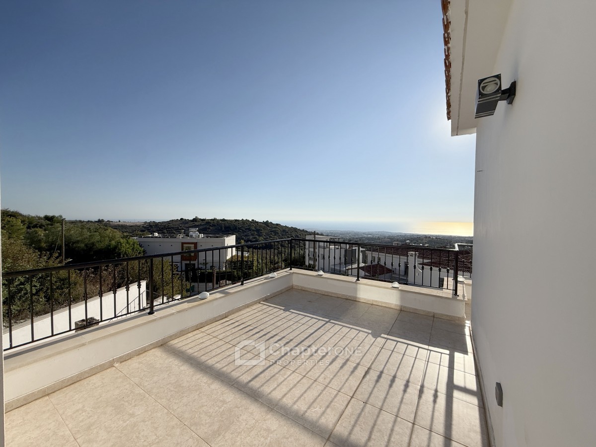 Detached Villa For Sale  in  Tsada