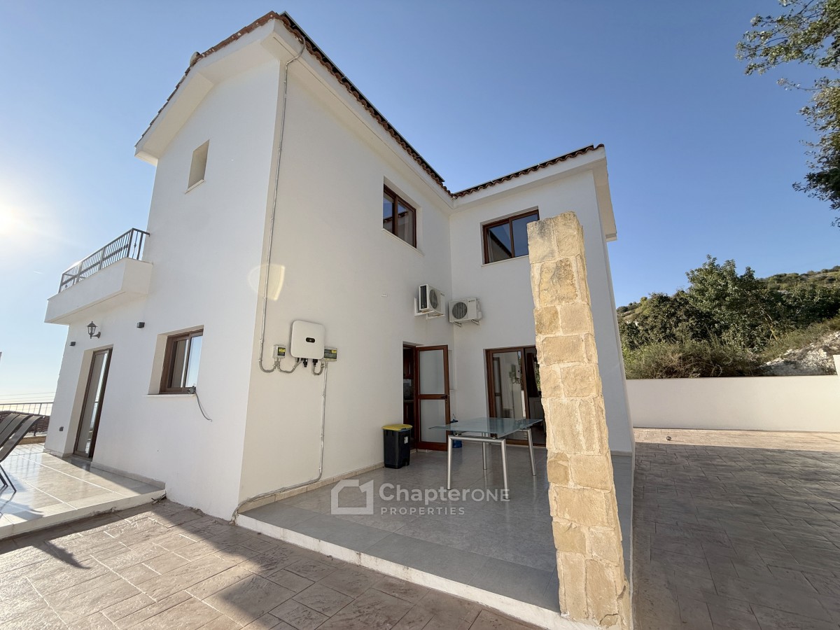 Detached Villa For Sale  in  Tsada
