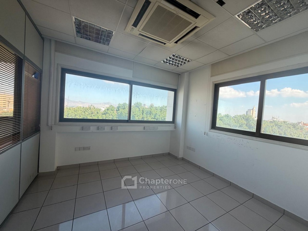 Office  For Rent  in  Nicosia Town