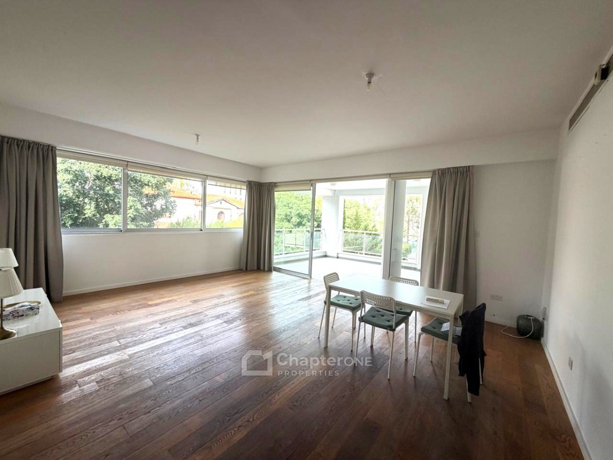 Apartment For Rent  in  Select Location