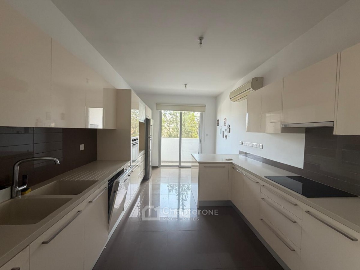 Apartment For Rent  in  Select Location
