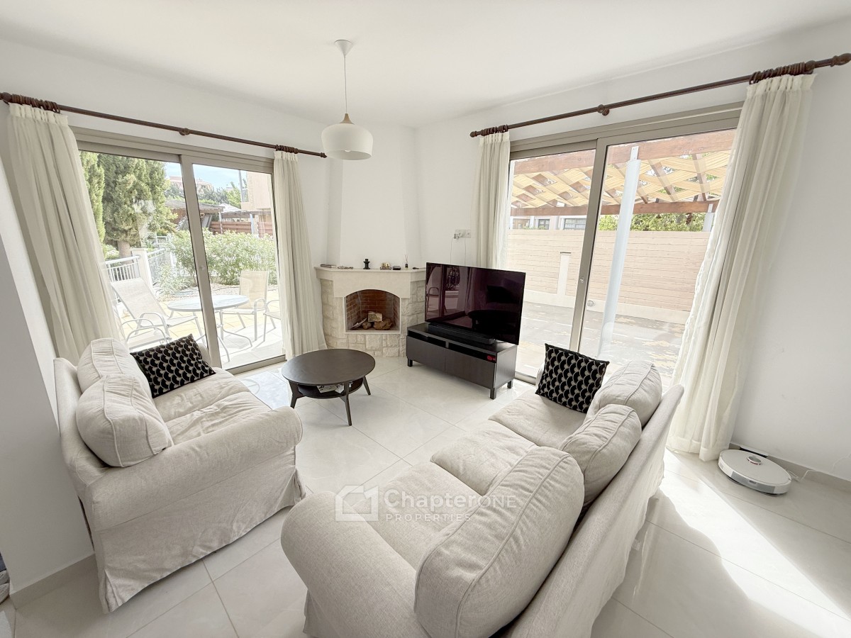 Detached Villa For Sale  in  Kato Paphos - Universal