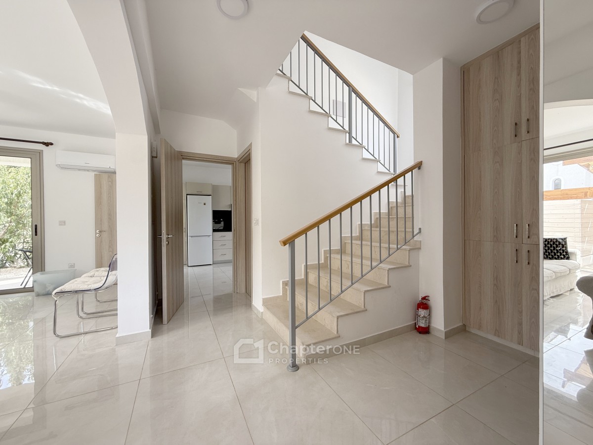 Detached Villa For Sale  in  Kato Paphos - Universal