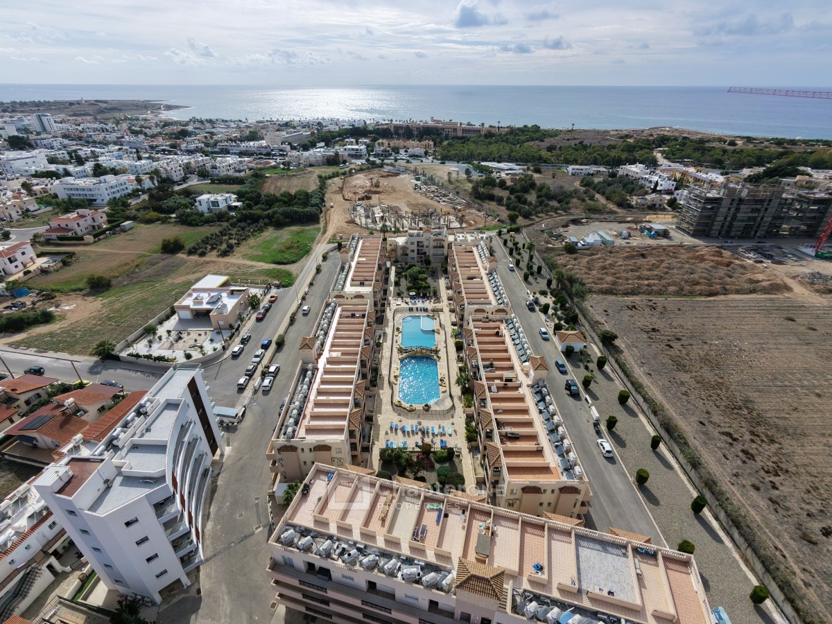 Apartment For Sale  in  Select Location