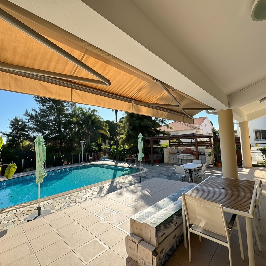 Detached Villa For Sale  in  Egkomi - Makedonitissa