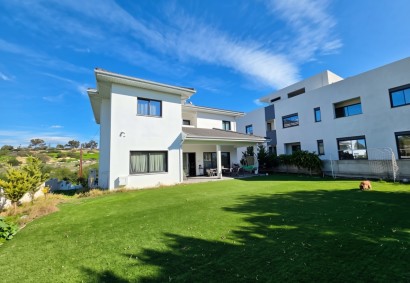 Latsia - Agios Georgios Detached Villa For Sale | C13094