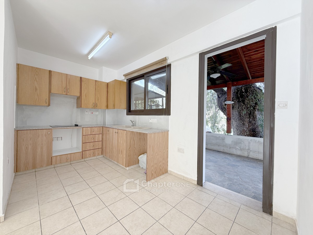 Semi Detached Villa For Sale  in  Tremithousa