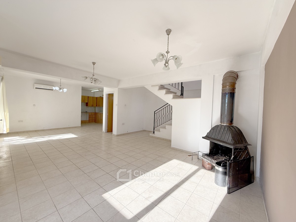 Semi Detached Villa For Sale  in  Tremithousa