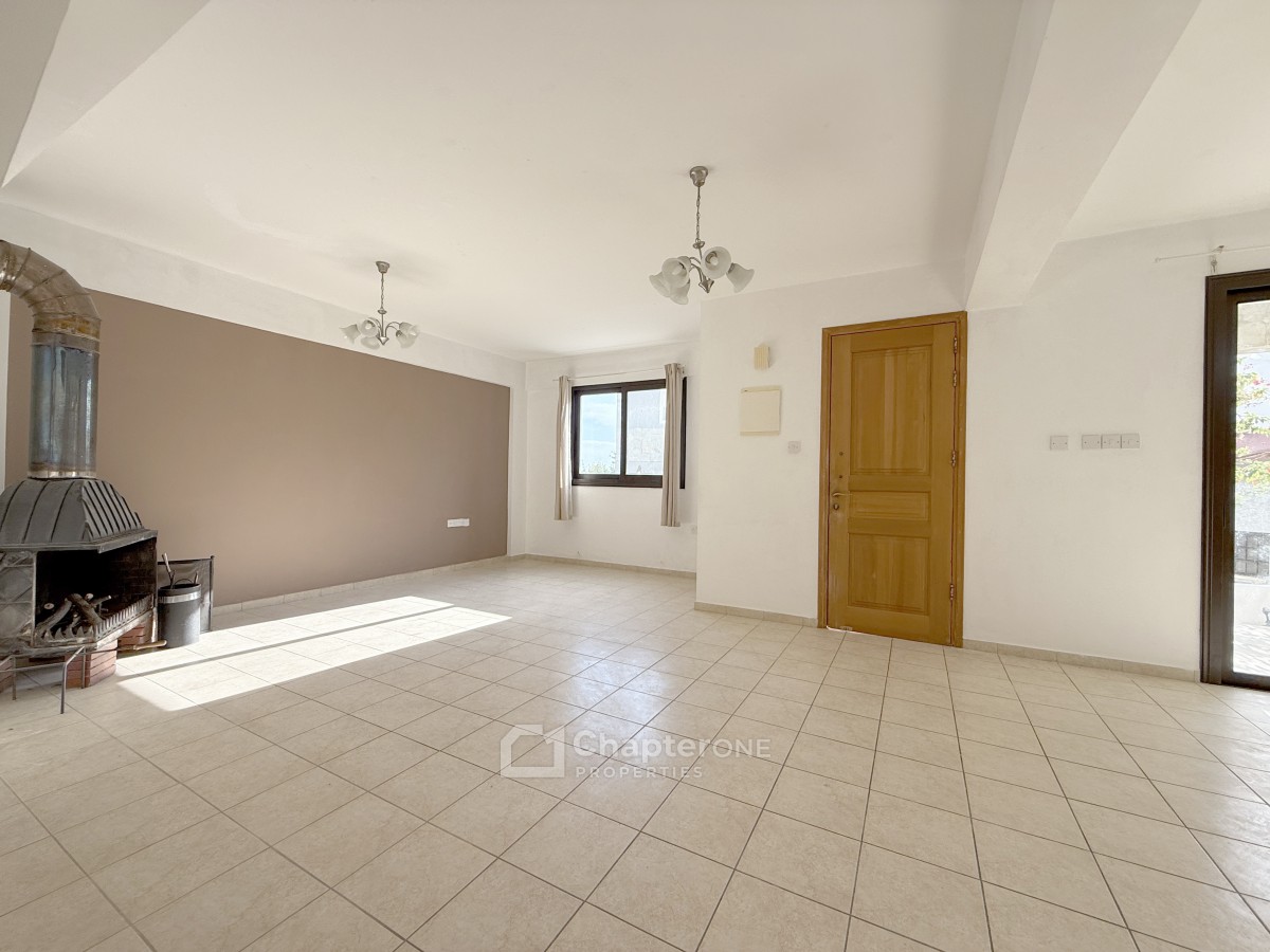 Semi Detached Villa For Sale  in  Tremithousa