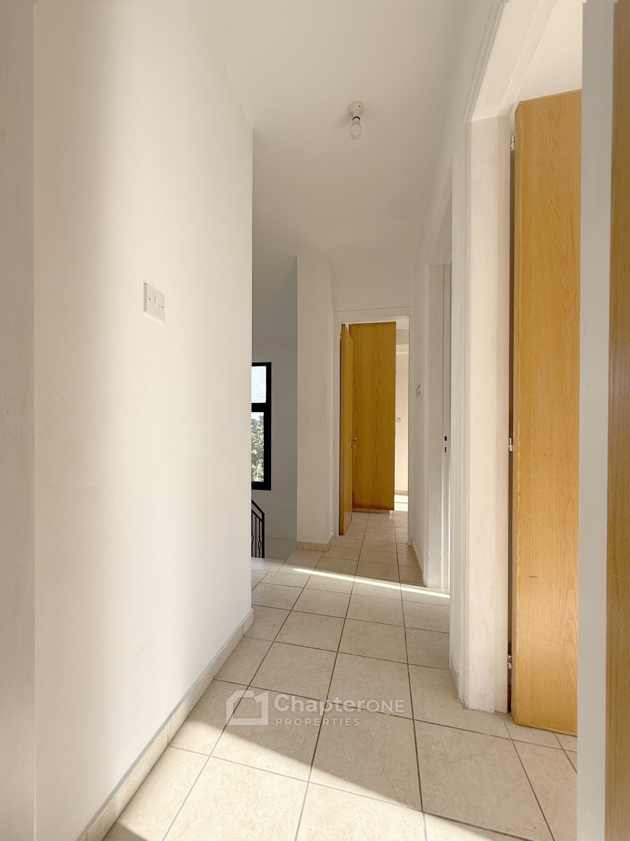 Semi Detached Villa For Sale  in  Tremithousa