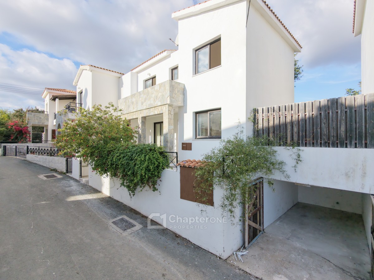 Semi Detached Villa For Sale  in  Tremithousa